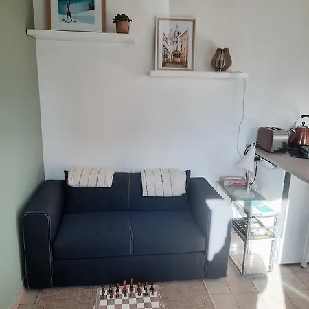 בית נופש Maisonnette Au Bord Du Sierroz *