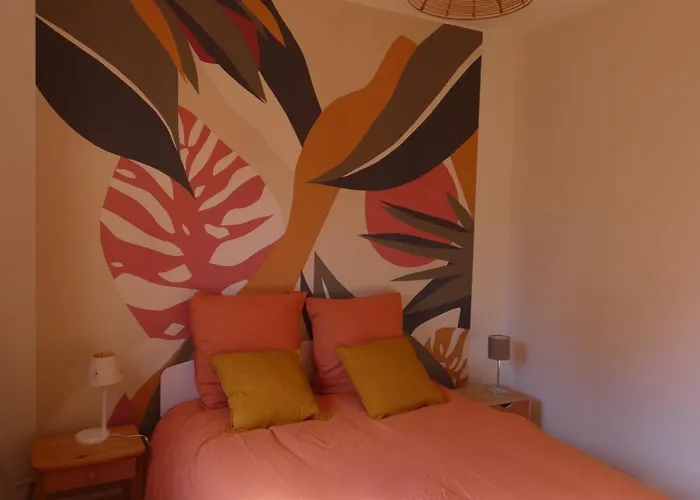 Maisonnette Au Bord Du Sierroz * エクスレバン