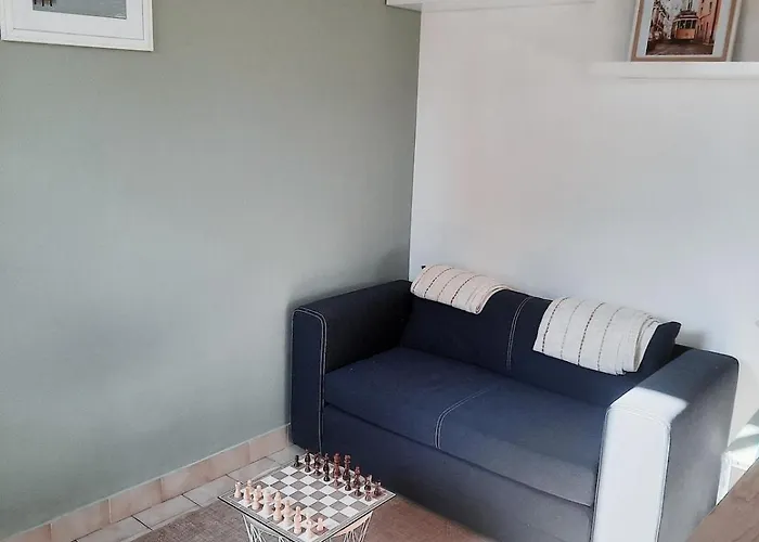 Maisonnette Au Bord Du Sierroz 別荘 *